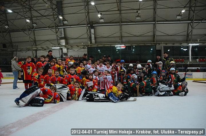 2012-04-01-Turniej_mini_Hokeja-u_4707_720