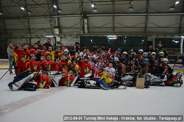 2012-04-01-Turniej_mini_Hokeja-u_4725_720