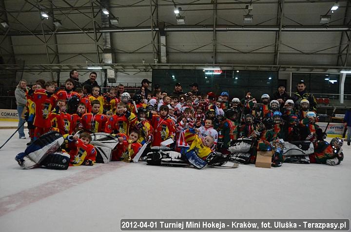 2012-04-01-Turniej_mini_Hokeja-u_4727_720