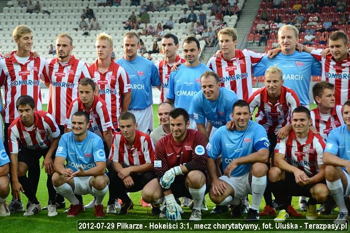 2012-07-29_Piłkarze-Hokeiści_u_2204