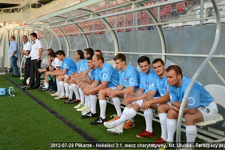 2012-07-29_Piłkarze-Hokeiści_u_2227