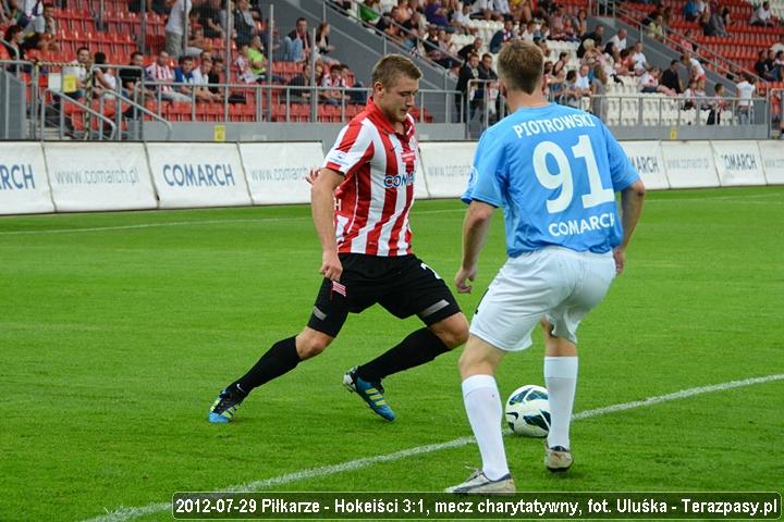 2012-07-29_Piłkarze-Hokeiści_u_2372