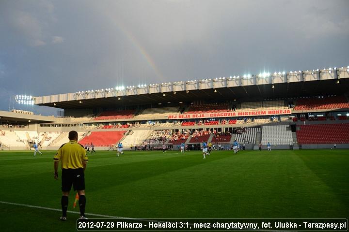 2012-07-29_Piłkarze-Hokeiści_u_2413