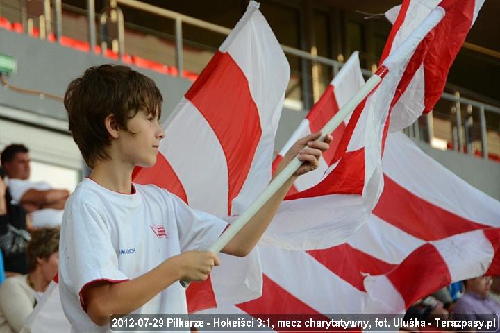 2012-07-29_Piłkarze-Hokeiści_u_2647