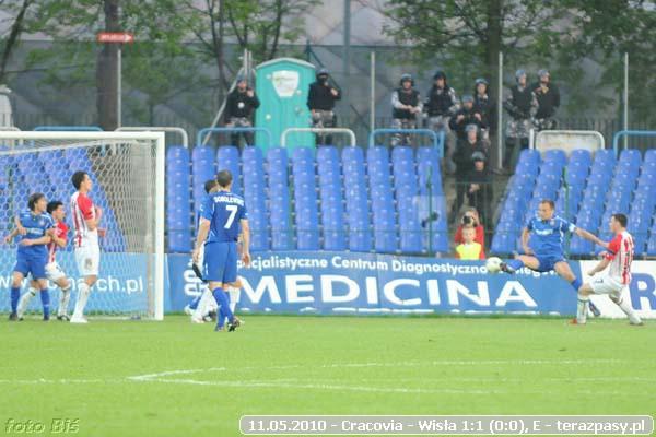2010-05-11-e-cracovia-wisla-b-325_600