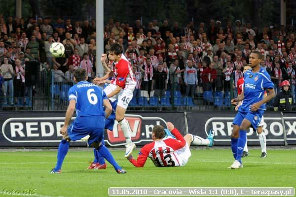 2010-05-11-e-cracovia-wisla-b-398_600
