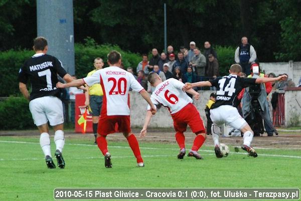 2010-05-15-e-piast_g-cracovia-u-071_600