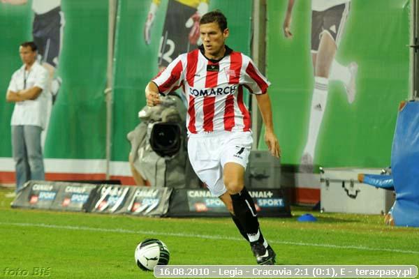 2010-08-15-legia-cracovia_b_666_600