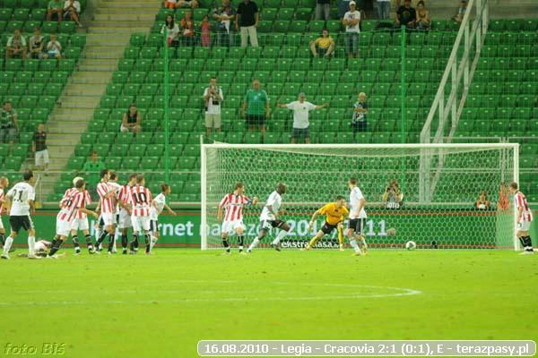 2010-08-15-legia-cracovia_b_755_600