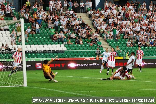 2010-08-16-oe-legia-cracovia-u-048_600