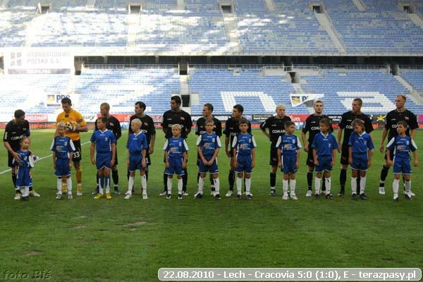 2010-08-22-lech-cracovia_b_117_600