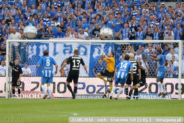 2010-08-22-lech-cracovia_b_139_600