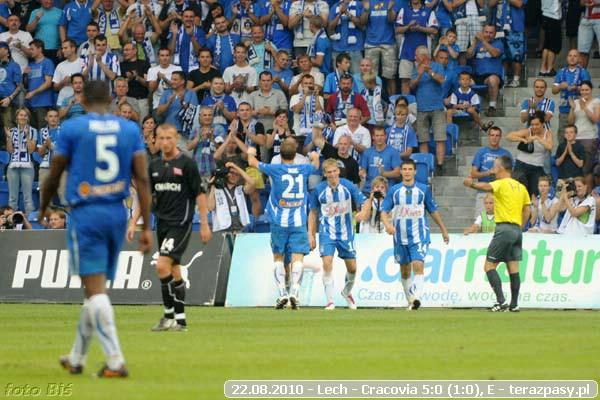 2010-08-22-lech-cracovia_b_468_600