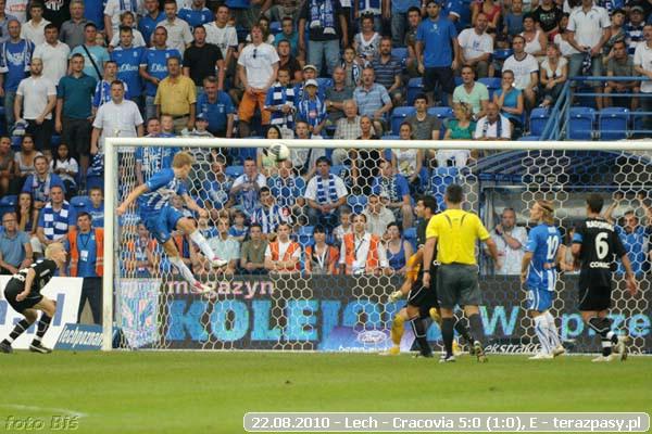2010-08-22-lech-cracovia_b_537_600