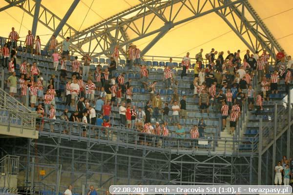 2010-08-22-lech-cracovia_b_791_600