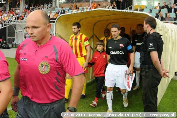 2010-08-27-korona-cracovia_b_013_600