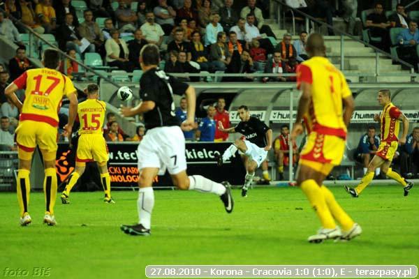 2010-08-27-korona-cracovia_b_488_600