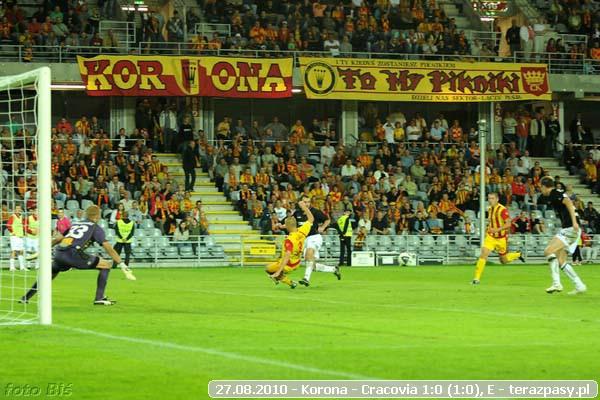 2010-08-27-korona-cracovia_b_553_600
