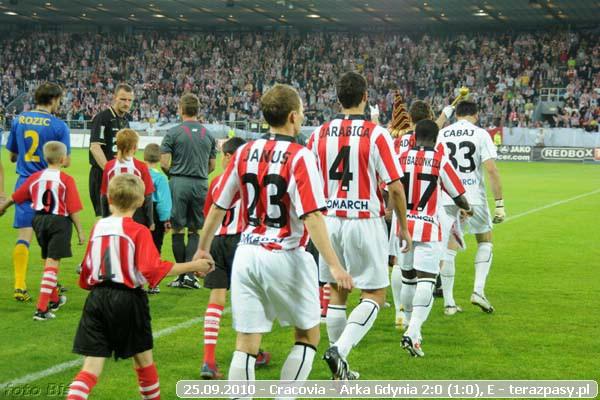 2010-09-25-cracovia-arka_b_013_600