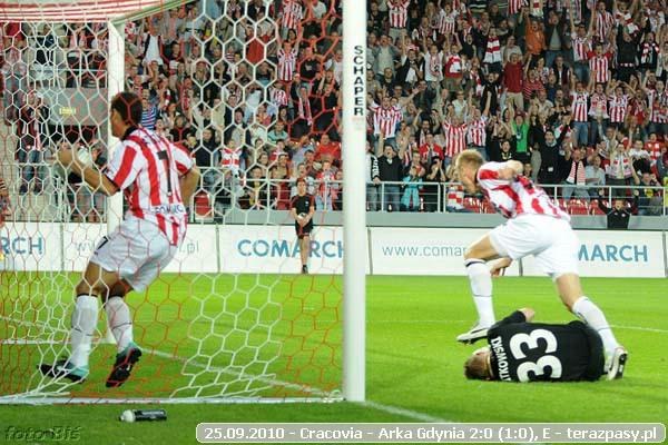 2010-09-25-cracovia-arka_b_071_600