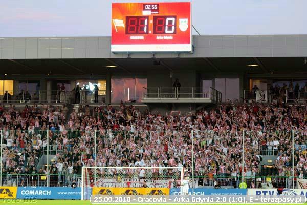 2010-09-25-cracovia-arka_b_090_600
