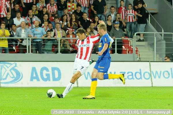 2010-09-25-cracovia-arka_b_145_600