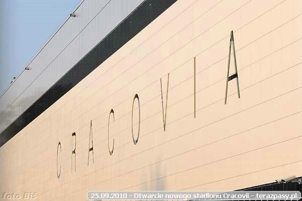 2010-09-25-cracovia_otwarcie_nowego_stadionu_b_038_600