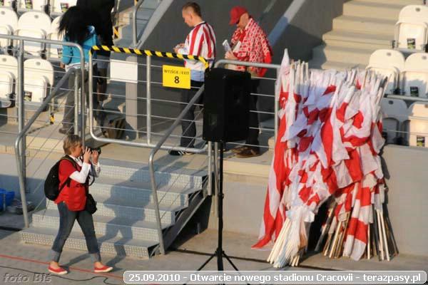 2010-09-25-cracovia_otwarcie_nowego_stadionu_b_066_600