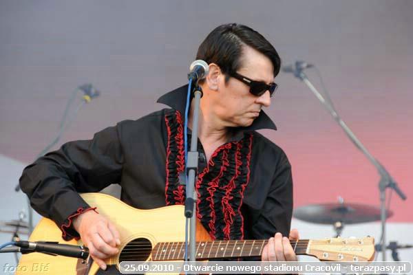 2010-09-25-cracovia_otwarcie_nowego_stadionu_b_103_600