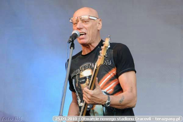 2010-09-25-cracovia_otwarcie_nowego_stadionu_b_110_600