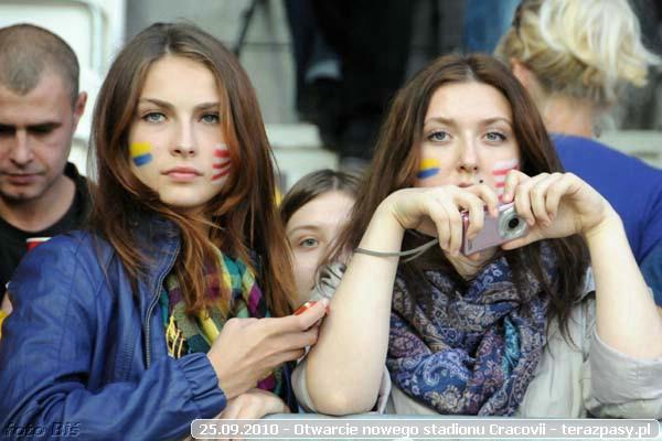 2010-09-25-cracovia_otwarcie_nowego_stadionu_b_218_600
