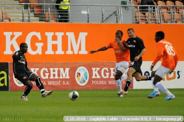 2010-10-02-zaglebie_lubin-cracovia_b_058_600