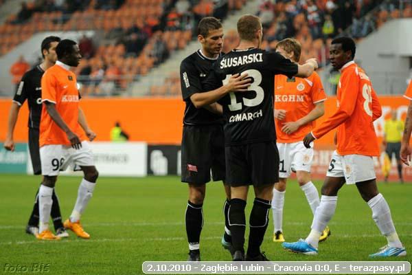 2010-10-02-zaglebie_lubin-cracovia_b_368_600
