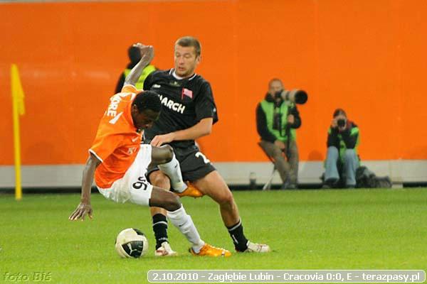 2010-10-02-zaglebie_lubin-cracovia_b_517_600