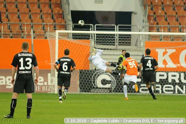 2010-10-02-zaglebie_lubin-cracovia_b_620_600