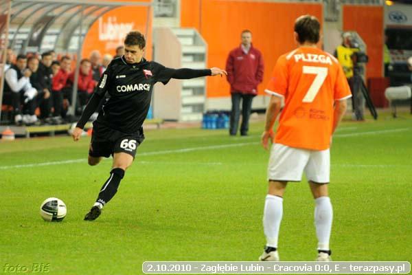 2010-10-02-zaglebie_lubin-cracovia_b_690_600