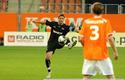 2010-10-02-zaglebie_lubin-cracovia_b_713_600