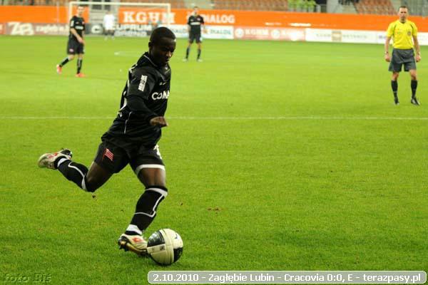 2010-10-02-zaglebie_lubin-cracovia_b_789_600