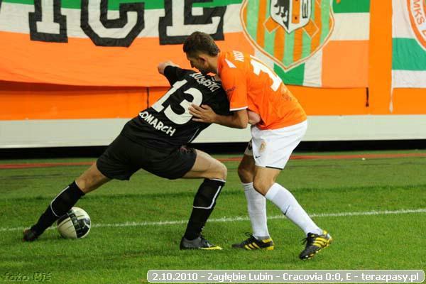 2010-10-02-zaglebie_lubin-cracovia_b_803_600