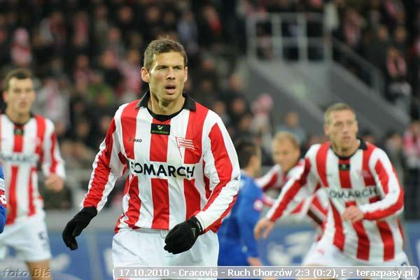 2010-10-17-cracovia-ruch_chorz_w_b_0123_600