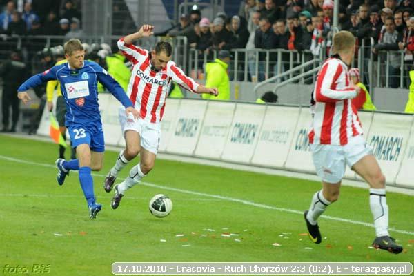 2010-10-17-cracovia-ruch_chorz_w_b_0629_600