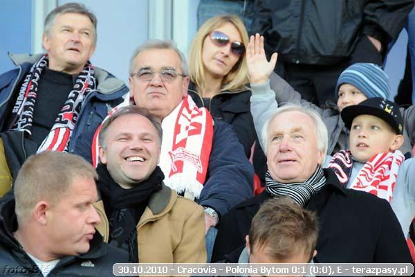 2010-10-30-cracovia-polonia_bytom_b_003_600