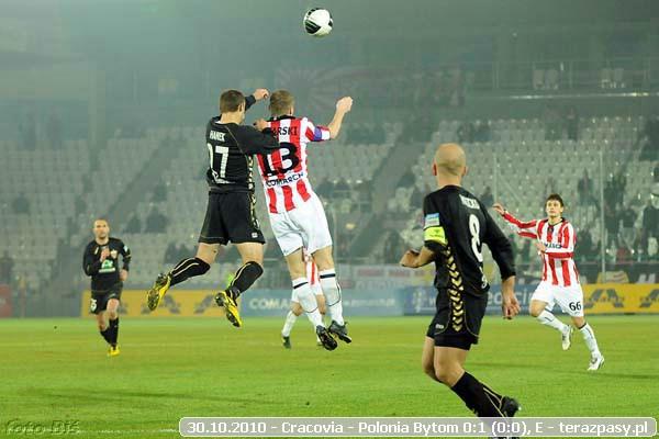 2010-10-30-cracovia-polonia_bytom_b_705_600