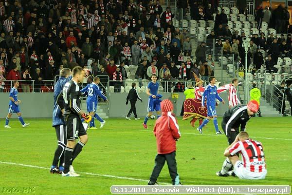 2010-11-05-cracovia-wisla_k_b_1313_600