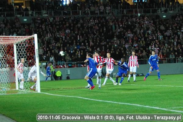 2010-11-05-oe-cracovia-wisla-u-5676_600