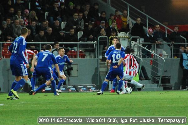 2010-11-05-oe-cracovia-wisla-u-5900_600