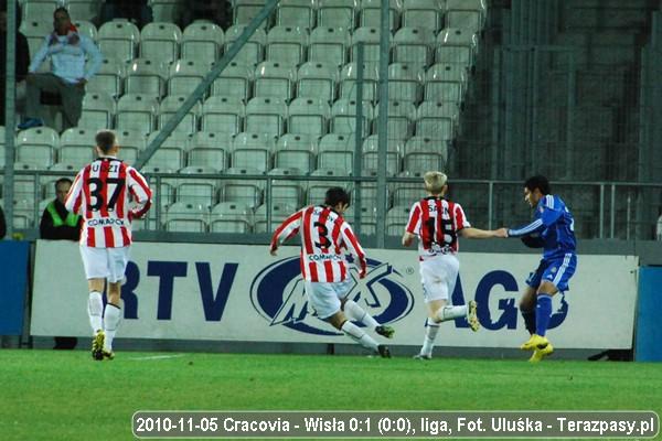 2010-11-05-oe-cracovia-wisla-u-6093_600