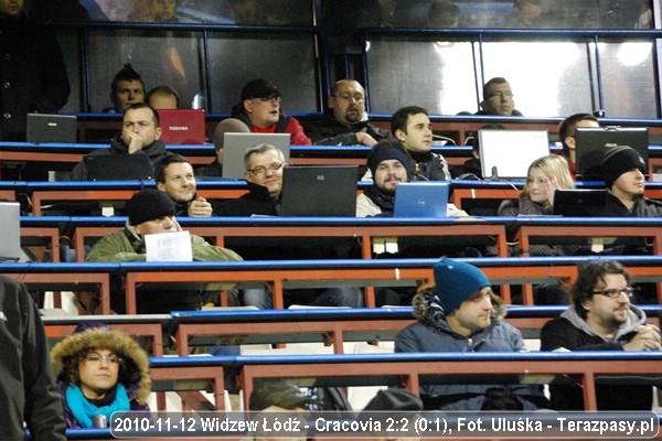 2010-11-12-oe-widzew-cracovia-u-6424_600