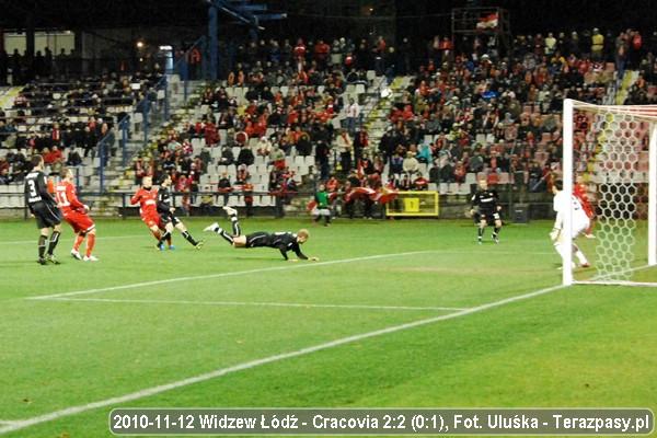 2010-11-12-oe-widzew-cracovia-u-6458_600