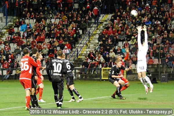 2010-11-12-oe-widzew-cracovia-u-6612_600